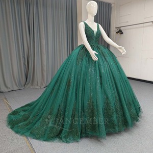 Vestido de Fiesta Largo hasta el Suelo con Cuello en V, Apliques de Lentejuelas Brillantes ANY191, Color Verde Esmeralda, Estampado Natural, Estilo Princesa - Product Image 2