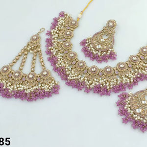 Conjunto de collar combinado Mala largo y chapado en oro tradicional indio y de moda con pendiente y Maagtika para mujer - Product Image 1