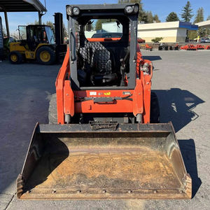 Kubota SSV65 Skid Steer Wheel Loader Maquinaria de construcción Motor central para carga de tractores de troncos Aplicaciones de carga frontal - Product Image 5