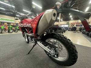 NOUVELLES PROMOTIONS SUPER RAPIDES POUR LA MOTO DE DUAL SPORT <span class=keywords><strong>GASGAS</strong></span> ES 700 2024 - Product Image 4