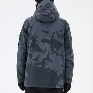 Chaqueta de esquí para hombre OEM personalizada con capa exterior impermeable a prueba de viento diseño cálido y opciones de logotipo de etiqueta privada - Product Image 5