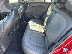 Kia <span class=keywords><strong>Niro</strong></span> FWD 2025 Rouge Propre, Voiture d'occasion, Intérieur Clair, Sièges en Tissu, SUV, Toit Ouvrant, Camionnette, Meilleur <span class=keywords><strong>Prix</strong></span>, Voiture de Qualité - Product Image 5