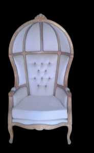 El sofá individual Nice ofrece asientos cómodos y elegantes, perfectos para relajarse. Este elegante diseño moderno mejorará cualquier habitación. - Product Image 2