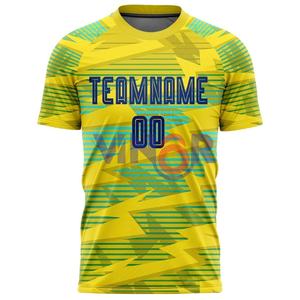 เสื้อฟุตบอลคุณภาพสูงน้ำหนักเบาเสื้อฟุตบอลแบบสั่งทำโลโก้ได้จากปากีสถาน - Product Image 1