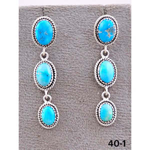 Boucles d'oreilles pendantes artisanales en argent sterling et pierres blanches du sud-ouest avec tiges, idéales pour les occasions spéciales - Product Image 1
