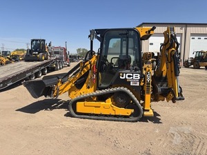 Mini Cargadora Retroexcavadora JCB 1CXT 2023 de 10 Toneladas con Bomba Eaton y Controles Hidráulicos para Agricultura y Construcción - Product Image 5