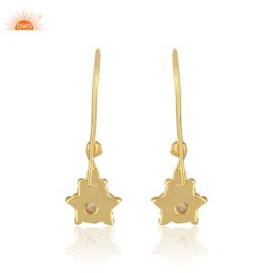 El mejor diseño de pendientes colgantes de perlas de agua dulce chapados en oro de 18 quilates de Plata de Ley 925 para mujer, fabricante de joyería personalizada - Product Image 4