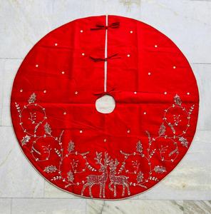 Falda de árbol de vacaciones moderna sensación de felpa con líneas limpias Ideal para decoración navideña contemporánea acento de temporada suave y elegante - Product Image 1