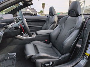 BM W M4 Competition xDrive d'occasion propre 2024 - Product Image 4