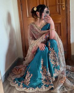 Elegante Flair Work Gharara Designer Gharara con intrincado bordado perfecto para bodas, festivales y ocasiones especiales - Product Image 3