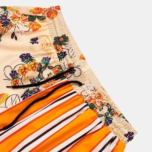 Short à sublimation avec tissu léger et respirant, design à séchage rapide, parfait pour la course à pied, les entraînements de gym et les vêtements d'équipe, vente en gros - Product Image 2
