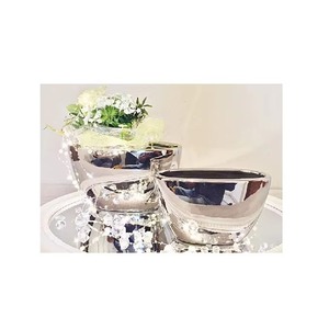 Floreros de Metal de súper diseño con plata brillante pulida para decoración del hogar, decoración de mesa, suministros de decoración de lujo para el hogar - Product Image 1