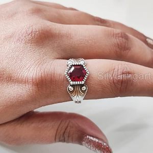 Anillo de Mujer con Piedra Preciosa de Rubí Hidro Natural, Piedra de Nacimiento de Julio, Anillo Apilable de Plata de Ley 925, Regalo de Aniversario - Product Image 6