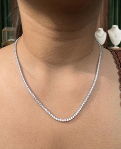 Collar de tenis clásico con diamantes de corte redondo de 7.00+ quilates DEF VVS, diamantes cultivados en laboratorio en oro macizo de 14K, para regalo de aniversario nupcial. - Product Image 1