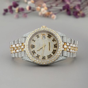 Reloj de Lujo para Hombre, Estilo Hip Hop, con Diamantes Moissanite Brillantes en Dos Tonos: Oro Amarillo y Plata, Personalizado - Product Image 1