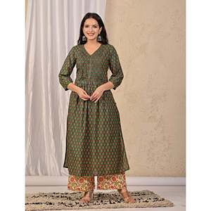 Conjunto Casual de Kurta y Pantalón de Algodón con Estampado de Bloques Verdes - Product Image 6