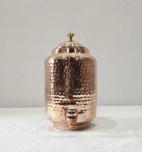 Dispensador de Agua de Cobre Ecológico con Boca Ancha para una Fácil Limpieza y Recarga, Diseño Costero, Uso en Mesa - Product Image 5
