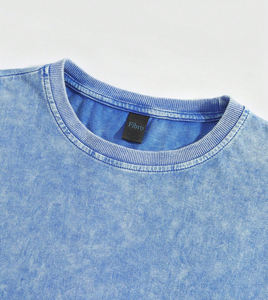 Camiseta azul con estampado de logotipo personalizado para hombre, camiseta informal de manga corta con hombros descubiertos y lavado ácido de gran tamaño para hombre - Product Image 3