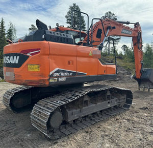 รถขุดตีนตะขาบ Doosan DX255LC ขนาด 25 ตัน สำหรับงานหนัก พร้อมเครื่องยนต์ทรงพลัง สำหรับงานก่อสร้าง ขายส่งจากโรงงาน - Product Image 2