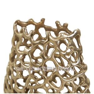 Aluminum Metal <b>Unique</b> Shape Gold Plated Coastal Iron Flower <b>Vase</b> Fancy Style Luxury Handmade Home Decorative - Product Image 3