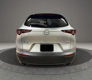 Mazda CX-30 Preferred AWD 2021 d'occasion, en parfait état, faible kilométrage, en stock, offert à un prix incroyable - Product Image 2