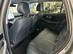 SUV Girly EX-5 EV 2025 con Batería de Litio, Asientos de Cuero, Interior Oscuro, Techo Panorámico, Llantas Traseras R18, Aire Acondicionado Automático, Envío Inmediato - Product Image 4