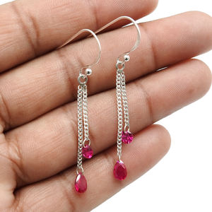 Precio al por mayor de alta calidad, Plata de Ley 925, rubí, Zirconia cúbica, bonitos pendientes colgantes, joyería hecha a mano para fiesta de cumpleaños - Product Image 3