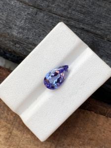 3.32 carats incroyable pierre de taille en forme de poire tanzanite naturelle avec une bonne couleur et lustre qualité tanzanite zoisite naturelle pour bijoux - Product Image 3