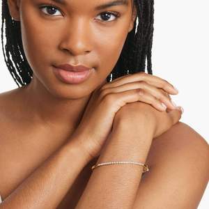 สร้อยข้อมือเพชร Baguette Lane เครื่องประดับหรูหราและหรูหรา - Product Image 4