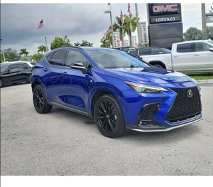 Limpio prístino 2022 Lexus NX 350 - Product Image 2
