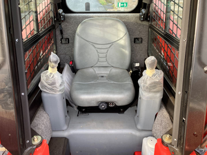 Manitou 1350R skidsteer construction site loader industrial skid steer machine Manitou construction equipment supplier - Product Image 5