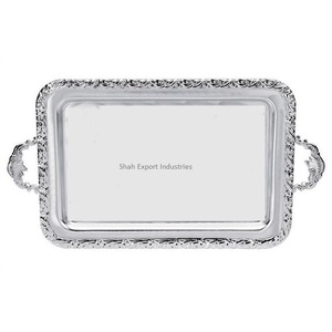 Bandeja rectangular de metal plateado para servir comida para el hogar y la boda, bandeja para servir aperitivos y bebidas de mesa con asa - Product Image 1