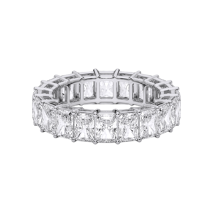 Anillo de banda de eternidad de diamante de corte radiante de moissanita de 5,00 quilates de quilates, hecho en platino para ella - Product Image 1