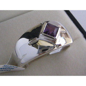 Bagues commémoratives pour hommes en argent sterling plaqué rhodium, avec améthyste géométrique vintage taillée, 0,40 ct, carré de 4 mm, facettées, fabriquées en Inde - Product Image 1