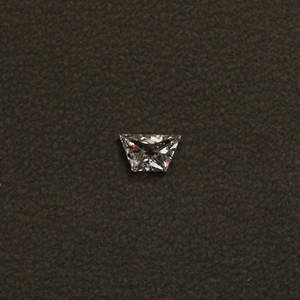 Diamant de laboratoire de 1.05 carats de taille trapézoïdale cultivé CVD EF couleur remplie laboratoire créé diamant pierre en vrac pour des bijoux exquis - Product Image 6