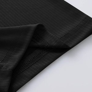 T-shirts pour hommes Chemise confortable à col rond T-shirts décontractés à manches courtes pour hommes T-shirts unis à la mode pour hommes - Product Image 2