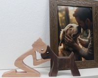 Figurine artisanale Art Déco en bois, famille de chiens, ornement animal sculpté simple pour la maison ou le bureau, décoration d'anniversaire et de jubilé