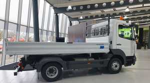 Nuovissimo 2024 MER CE DES- BEN Z ATEGO 1224 4x2 ribaltabile 26000KG 6x4,EURO 6 DIESEL 476HP cambio automatico - Product Image 3