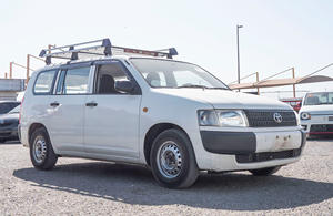 Toyota Probox 2004, 1500cc, 2WD, Automática, Tipo Station Wagon con Portaequipajes en el Techo - Product Image 2