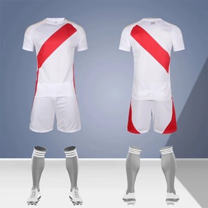 Conjunto deportivo para niños niño niña Camisa de fanáticos peruanos Ropa de entrenamiento hombres y niños juegos kits de fútbol Uniformes de ocio - Product Image 5