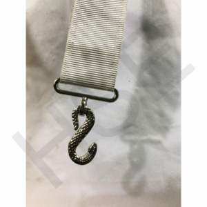 Tablier de Maître Maçon de la Franc-Maçonnerie avec l'Œil Tout-Voyant et les Deux Piliers, brodé à la main en fil d'or, en cuir d'agneau blanc - Product Image 5