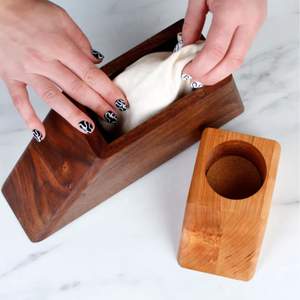 Alta calidad Buen precio Urnas de cremación de madera para adultos Mascotas Estilo EE. UU. Hecho a mano al por mayor de Vietnam - Product Image 3