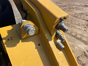 2017 Caterpillar 279D Cargador Minicargador Aprobado por EPA Listo para envío mundial con componentes principales incluidos - Product Image 5