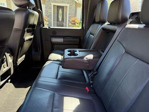 ข้อเสนอสุดพิเศษ ฟอร์ด เอฟ-350 ซูเปอร์ดิวตี้ ลาริเอท ปี 2012 ขับเคลื่อน 4 ล้อ เครื่องยนต์ดีเซลเทอร์โบ 6.7 ลิตร V8 - Product Image 4