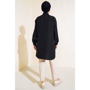 เสื้อลินินกระเป๋าคู่ลำลองสีดำ - Product Image 2