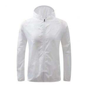 Personalizado impermeable y a prueba de viento al aire libre Chaquetas Running White chaqueta cortavientos con capucha - Product Image 1