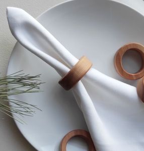 Juego de Anillos para Servilletas de Madera Natural, Hechos a Mano, Suaves, Decoración Rústica para Mesa de Comedor y Eventos - Product Image 3