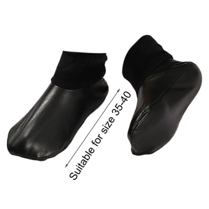 Calcetines de cuero transpirables hechos más vendidos para hombres colores Cómodos calcetines de cuero de invierno para hombres calcetines suaves originales de alta calidad - Product Image 2
