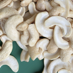 เม็ดมะม่วงหิมพานต์ช็อกโกแลตแบบดิบ - Product Image 1