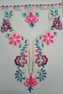 Patchs brodés artistiques collier de cou en tissu net avec embellissements de paillettes pour l'artisanat de couture de vêtements de mode indienne - Product Image 6